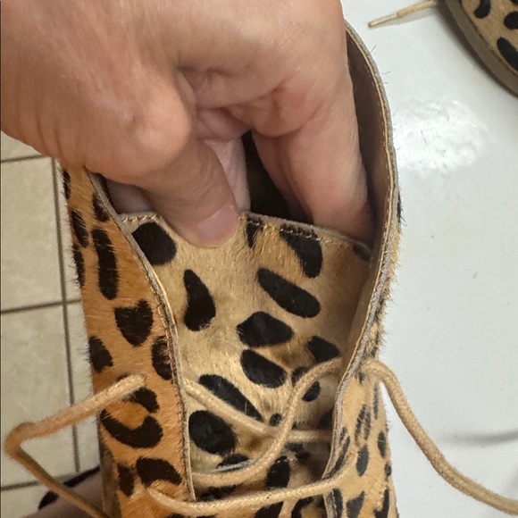Steve Madden Leopard Boots Size 9 - Picture 13 of 16